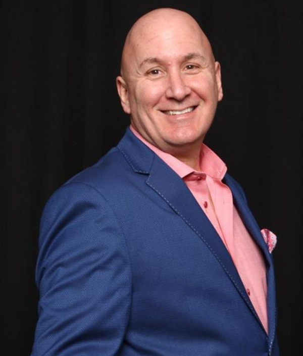 Michel McCrindle Courtier immobilier résidentiel
